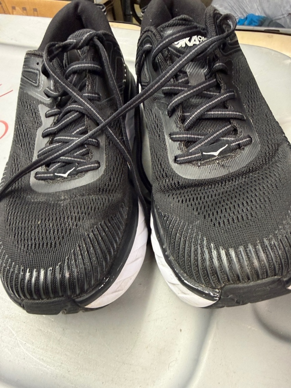 Hoka Bondi 7 Men's Running Shoes in Black and White size 8.5 - Picture 5 of 8
